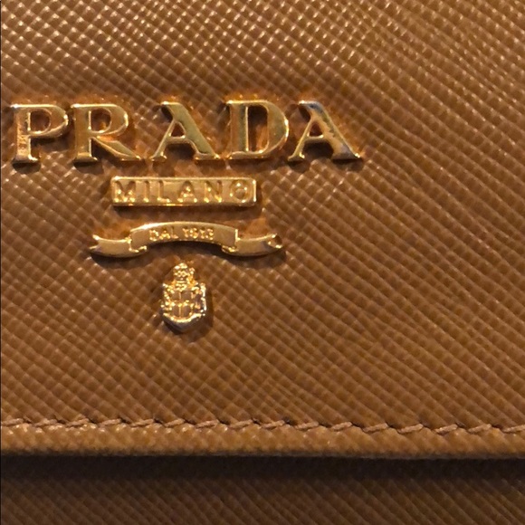 Authentic PRADA Saffiano Purse Wallet - Picture 8 of 8